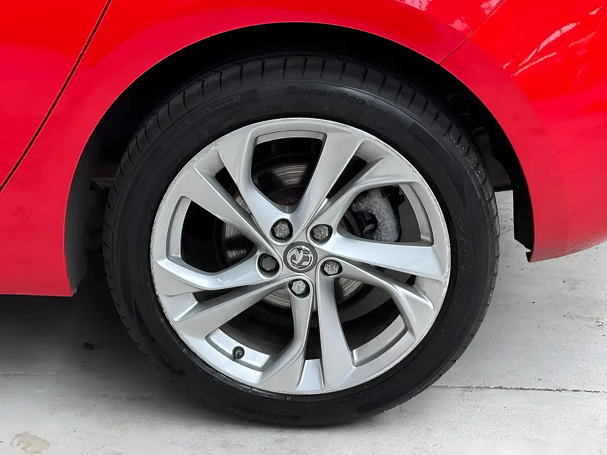 Used 2017 Vauxhall Astra Sri Power Red - Interior and Exterior details 20