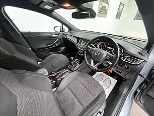 Used 2017 Vauxhall Astra Sri Silver - Interior and Exterior details 10