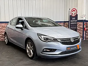 Used 2017 Vauxhall Astra Sri Silver - Interior and Exterior details 9