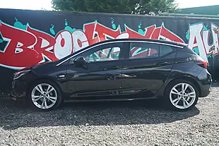 Used 2017 Vauxhall Astra Sri Vx Line Black - Interior and Exterior details 11