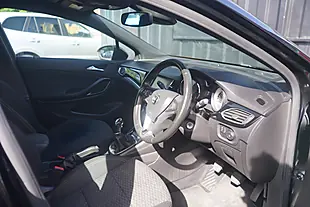 Used 2017 Vauxhall Astra Sri Vx Line Black - Interior and Exterior details 12
