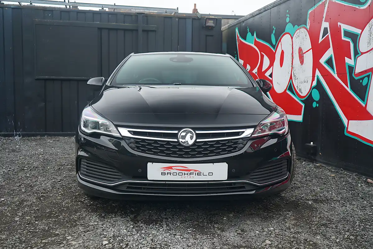 Used 2017 Vauxhall Astra Sri Vx Line Black - Interior and Exterior details 4