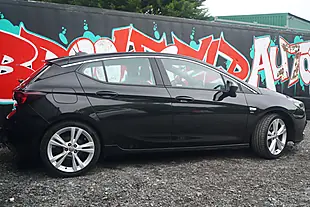 Used 2017 Vauxhall Astra Sri Vx Line Black - Interior and Exterior details 9