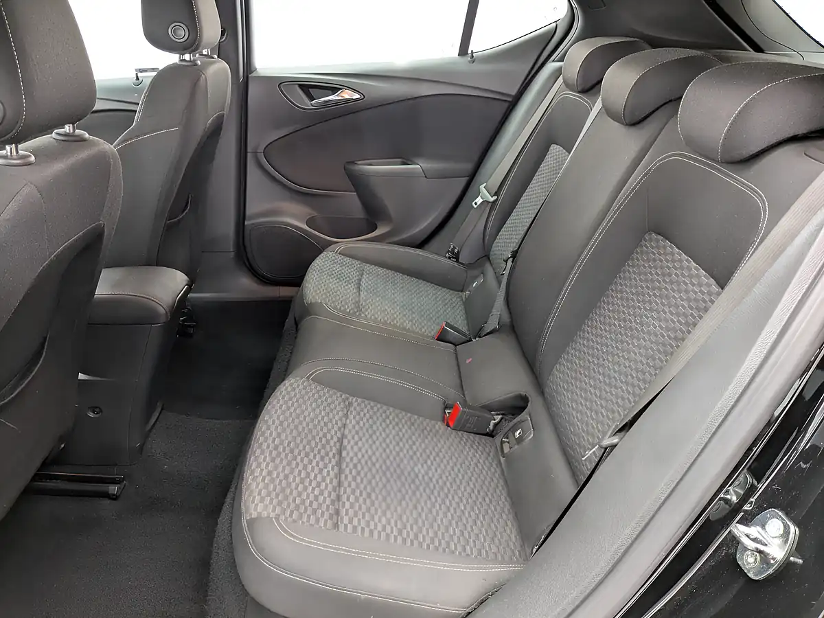 Used 2017 Vauxhall Astra Sri Vx Line Mineral Black - Interior and Exterior details 11