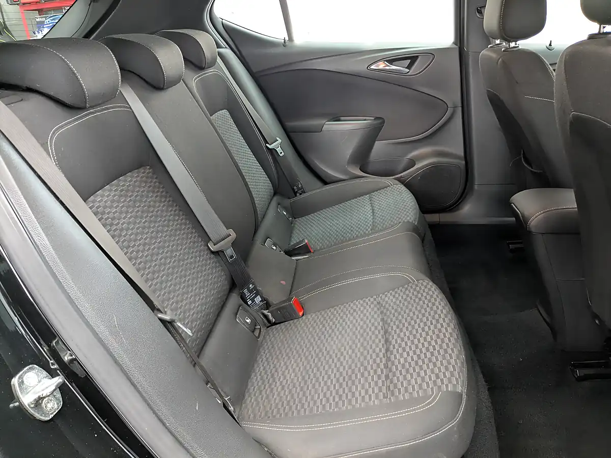Used 2017 Vauxhall Astra Sri Vx Line Mineral Black - Interior and Exterior details 12