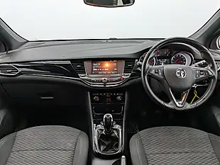Used 2017 Vauxhall Astra Sri Vx Line Mineral Black - Interior and Exterior details 16
