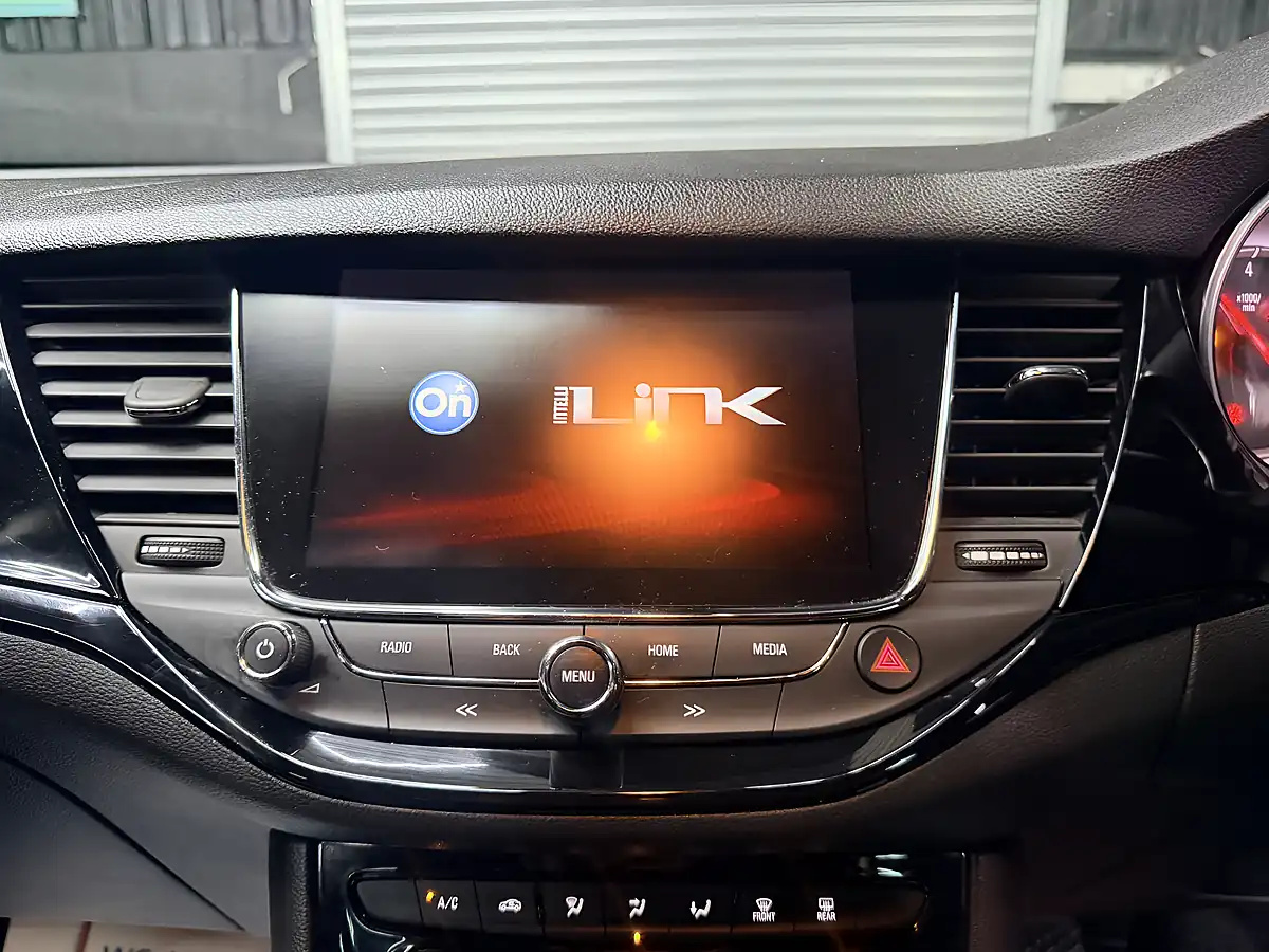 Used 2017 Vauxhall Astra Sri Vx Line Nav Black - Interior and Exterior details 20
