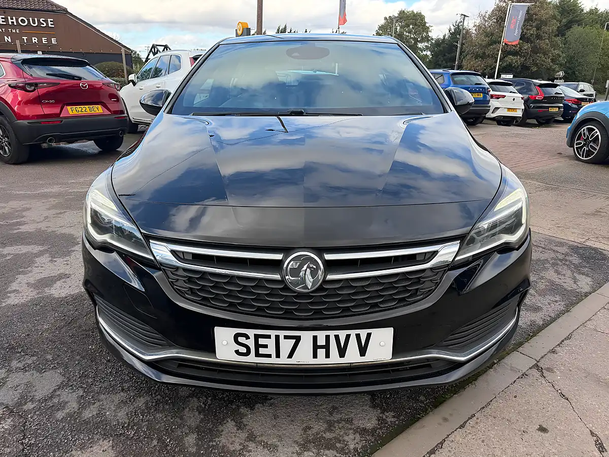 Used 2017 Vauxhall Astra Sri Vx Line Nav Black - Interior and Exterior details 2
