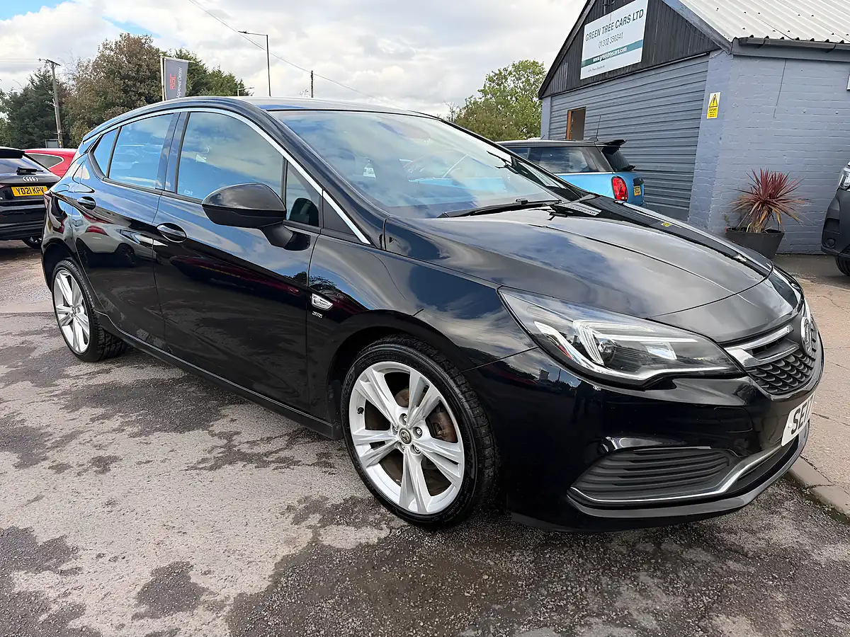 Used 2017 Vauxhall Astra Sri Vx Line Nav Black - Interior and Exterior details 3