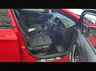 Used 2017 Vauxhall Astra Sri Vx-Line Nav Lava Red - Interior and Exterior details 10
