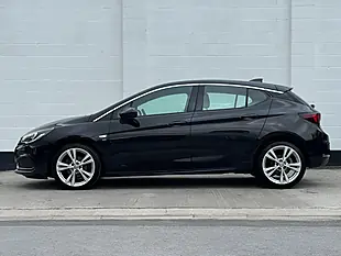 Used 2017 Vauxhall Astra Sri Vx Line Nav Mineral Black - Interior and Exterior details 17