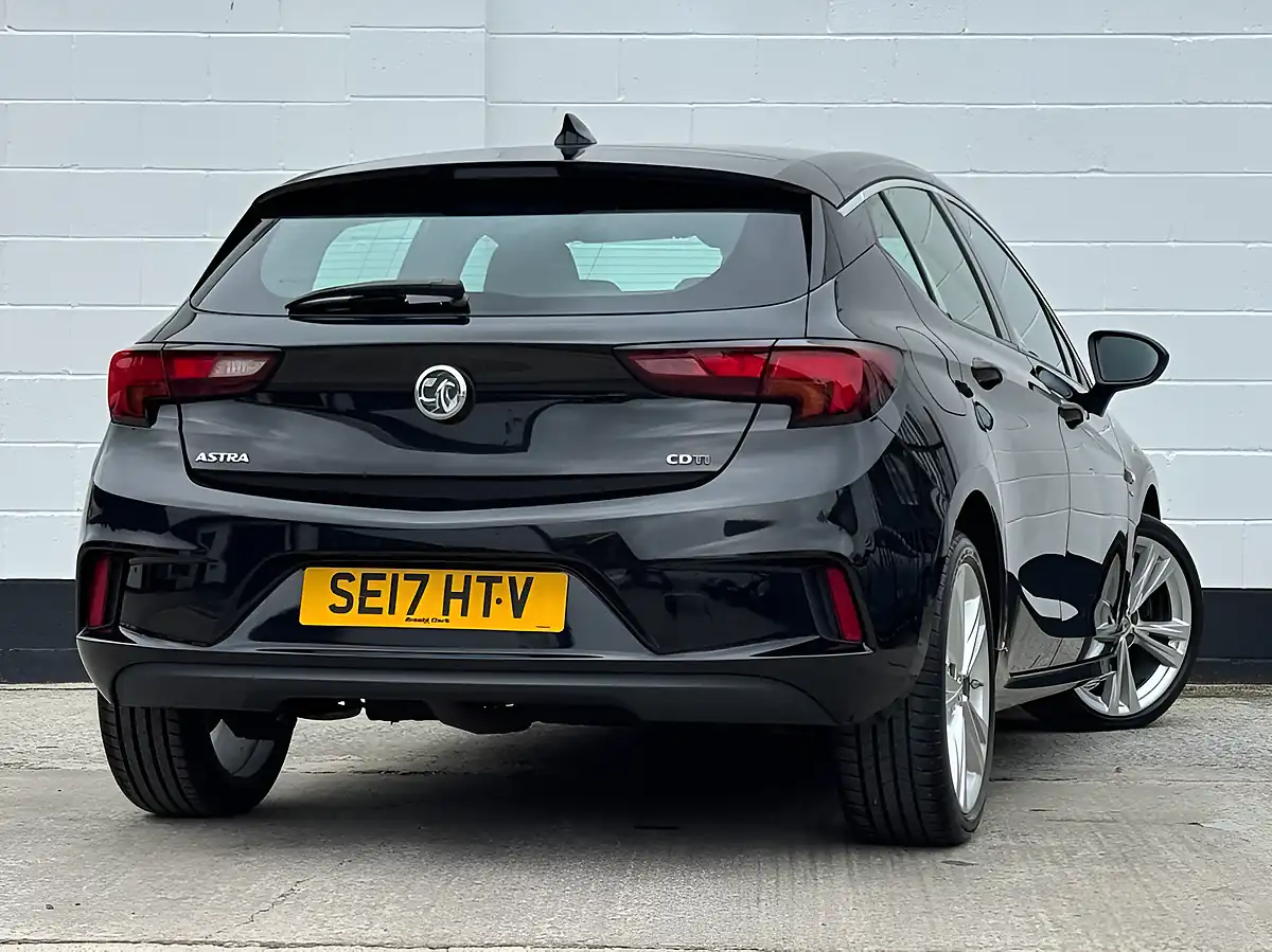 Used 2017 Vauxhall Astra Sri Vx Line Nav Mineral Black - Interior and Exterior details 2