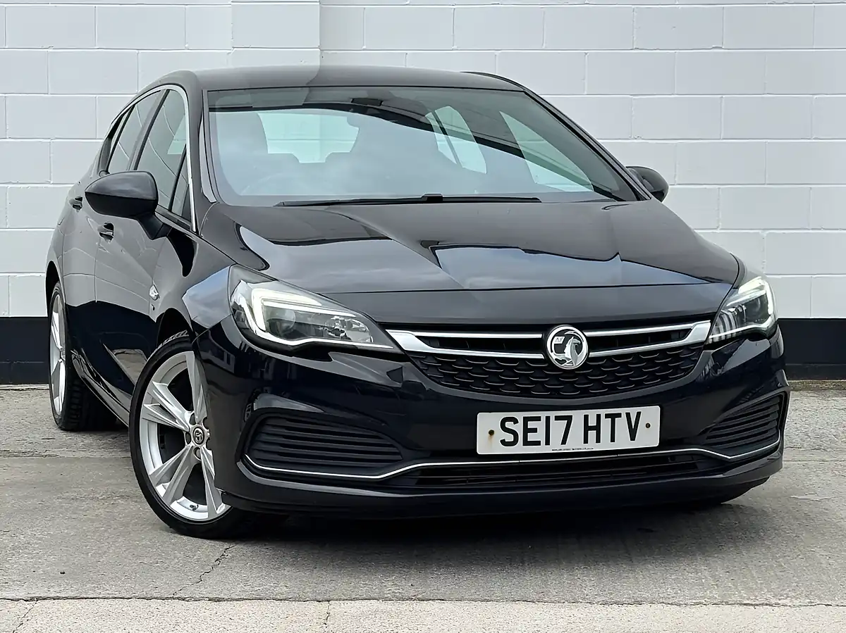 Used 2017 Vauxhall Astra Sri Vx Line Nav Mineral Black - Interior and Exterior details 6