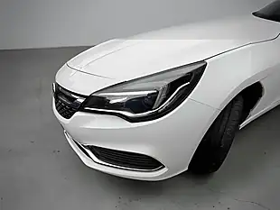 Used 2017 Vauxhall Astra Sri Vx Line Nav White - Interior and Exterior details 11