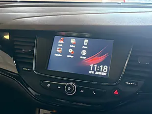 Used 2017 Vauxhall Astra Sri White - Interior and Exterior details 16