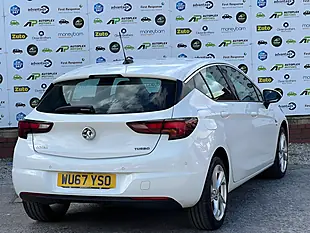 Used 2017 Vauxhall Astra Sri White - Interior and Exterior details 11