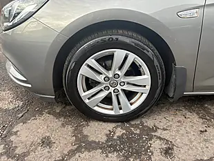 Used 2017 Vauxhall Astra Tech Line Grey - Interior and Exterior details 11