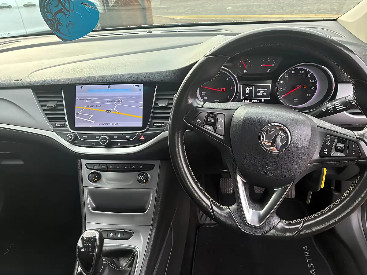 Used 2017 Vauxhall Astra Tech Line Grey - Interior and Exterior details 12