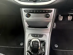 Used 2017 Vauxhall Astra Tech Line Grey - Interior and Exterior details 15