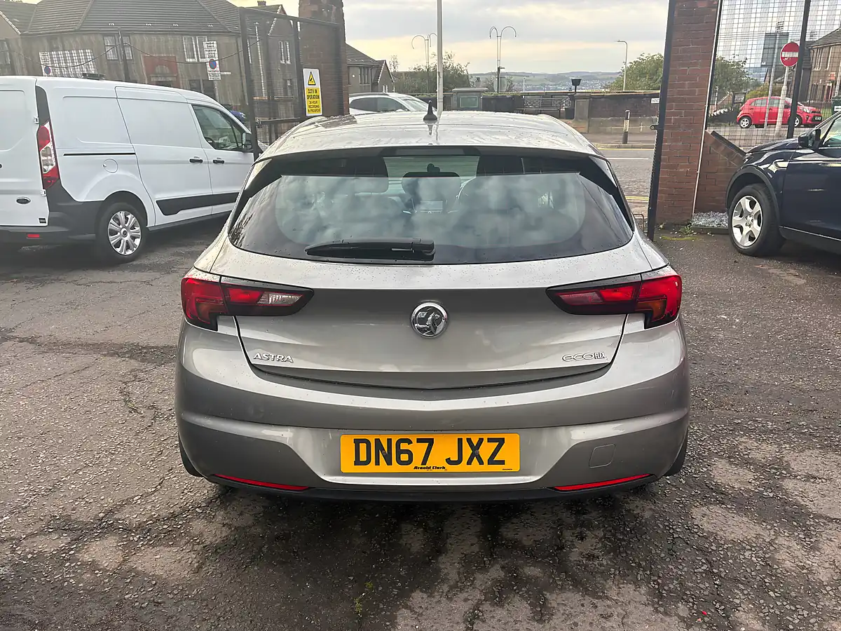 Used 2017 Vauxhall Astra Tech Line Grey - Interior and Exterior details 4