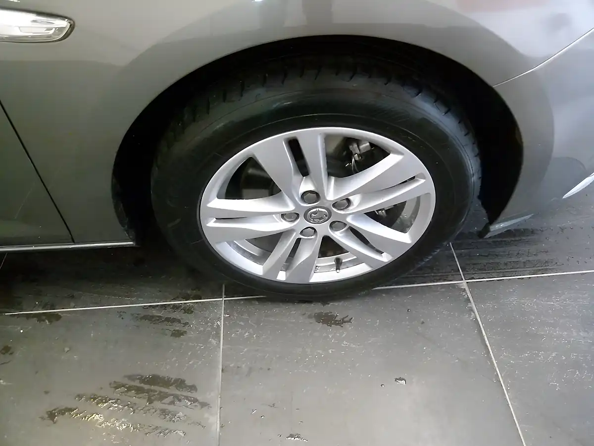 Used 2017 Vauxhall Astra Tech Line Grey - Interior and Exterior details 12