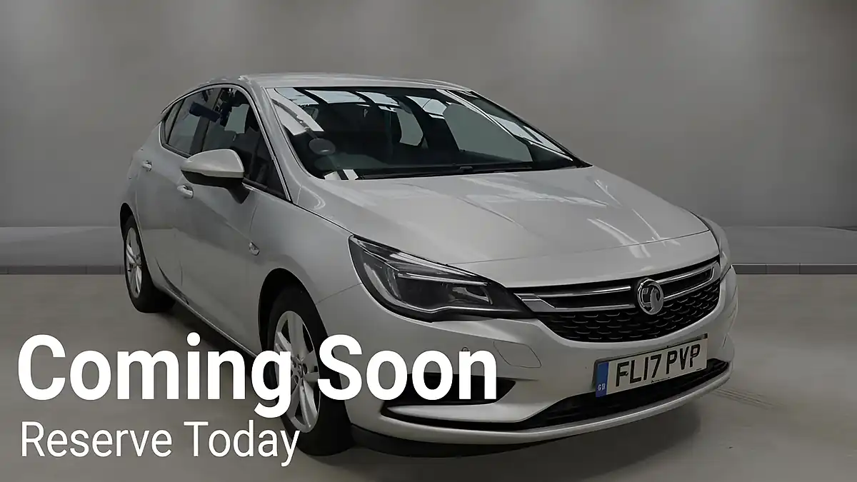 Used 2017 Vauxhall Astra Tech Line Silver - Interior and Exterior details 10