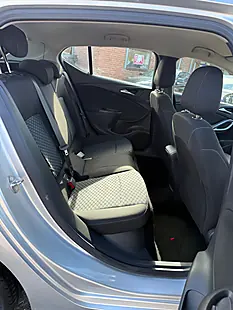 Used 2017 Vauxhall Astra Tech Line Silver - Interior and Exterior details 14