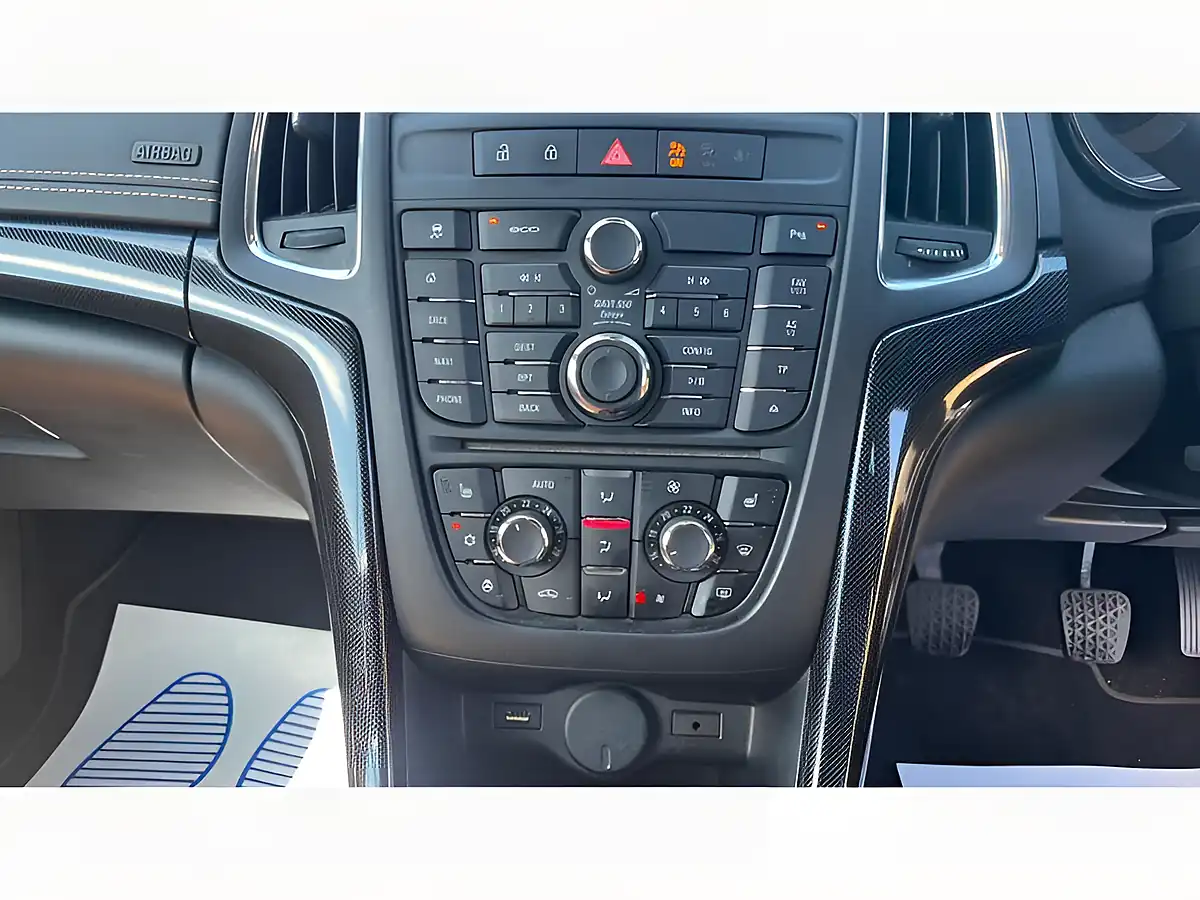 Used 2017 Vauxhall Cascada Elite Grey - Interior and Exterior details 18