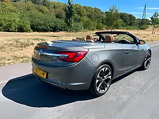 Used 2017 Vauxhall Cascada Elite Grey - Interior and Exterior details 2