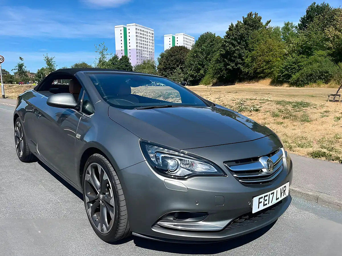 Used 2017 Vauxhall Cascada Elite Grey - Interior and Exterior details 6