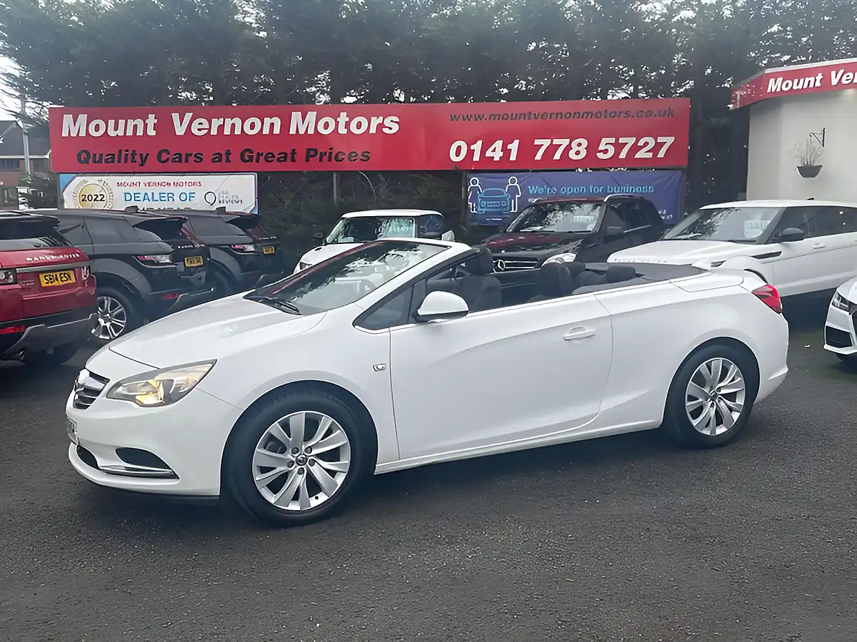 Used 2017 Vauxhall Cascada Se White - Interior and Exterior details 5