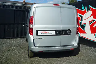 Used 2017 Vauxhall Combo 2000 Sportive Silver - Interior and Exterior details 11