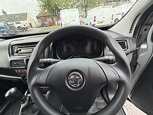 Used 2017 Vauxhall Combo 2300 Ecoflex Silver - Interior and Exterior details 14