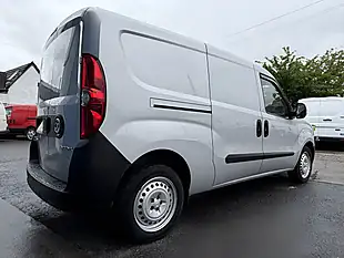 Used 2017 Vauxhall Combo 2300 Ecoflex Silver - Interior and Exterior details 8