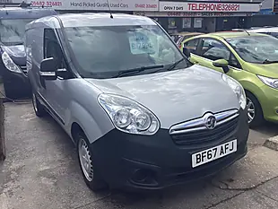 Used 2017 Vauxhall Combo L1H1 Silver - Interior and Exterior details 4