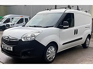 Used 2017 Vauxhall Combo Panel Van L1 H2 White - Interior and Exterior details 14