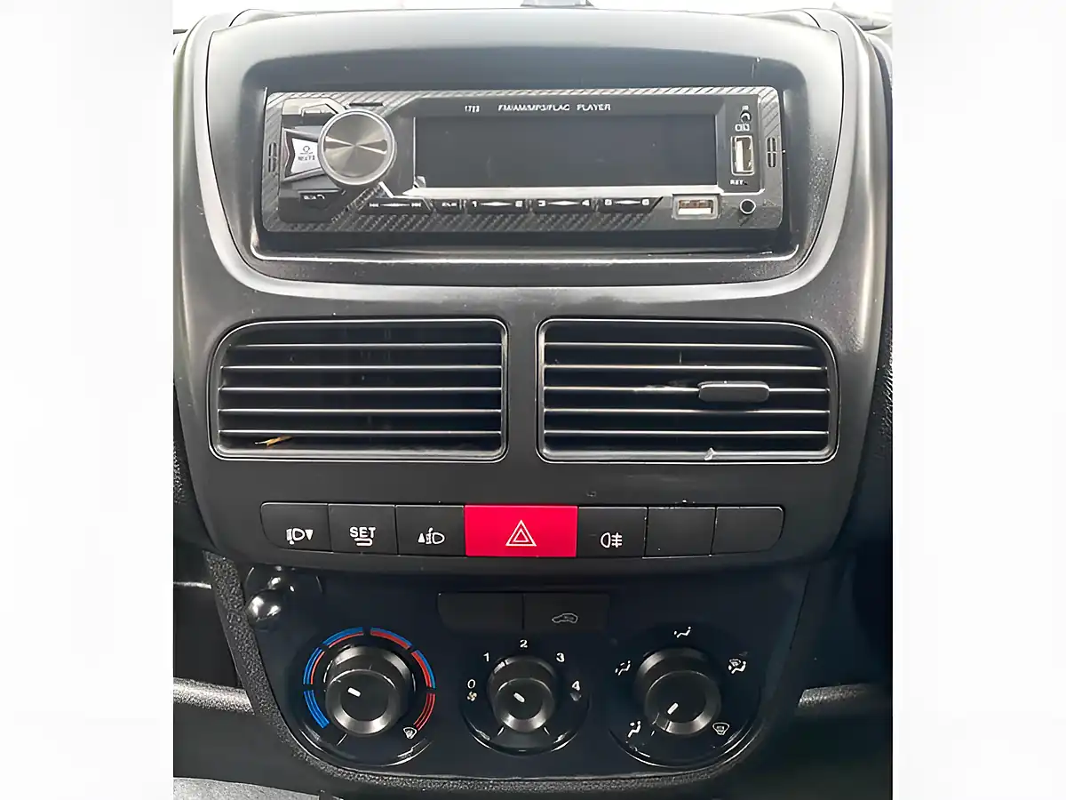 Used 2017 Vauxhall Combo Panel Van L1 H2 White - Interior and Exterior details 18