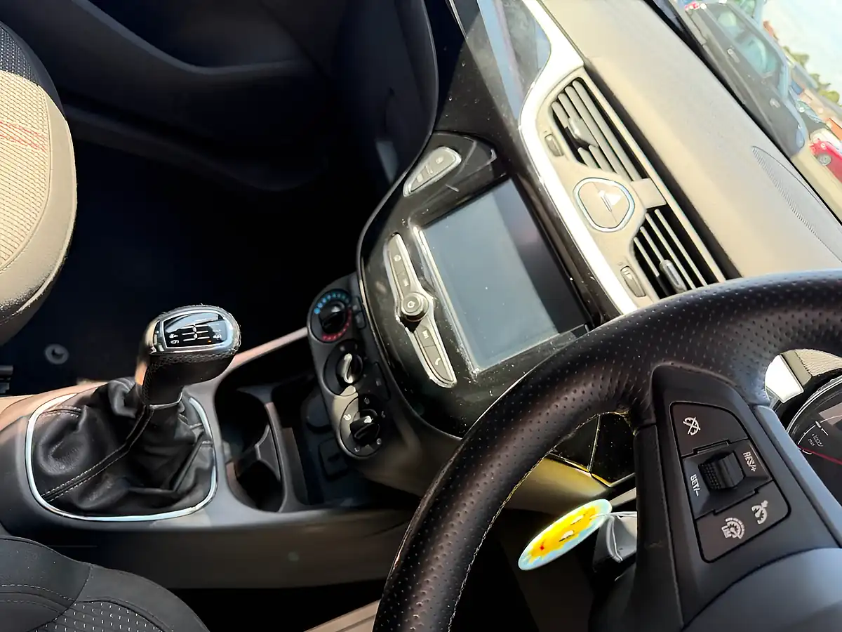 Used 2017 Vauxhall Corsa Black Edition Black - Interior and Exterior details 17
