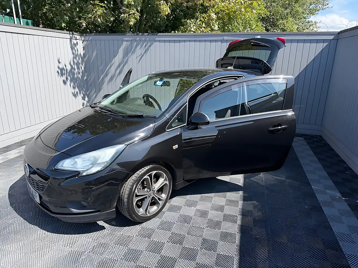 Used 2017 Vauxhall Corsa Black Edition Black - Interior and Exterior details 7