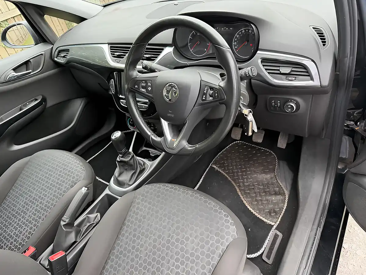 Used 2017 Vauxhall Corsa Design Black - Interior and Exterior details 15