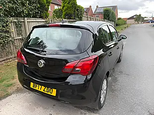 Used 2017 Vauxhall Corsa Design Black - Interior and Exterior details 5