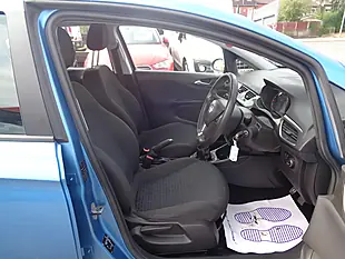 Used 2017 Vauxhall Corsa Design Blue - Interior and Exterior details 9