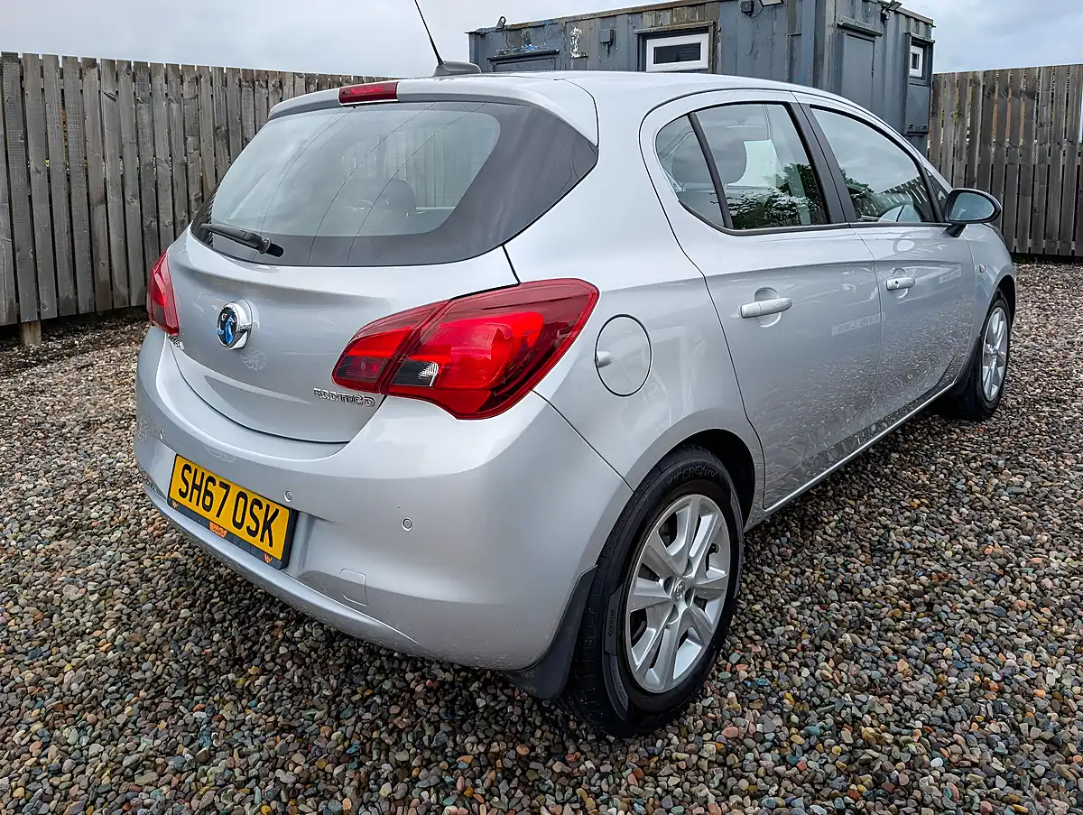 Used 2017 Vauxhall Corsa Design Silver - Interior and Exterior details 16