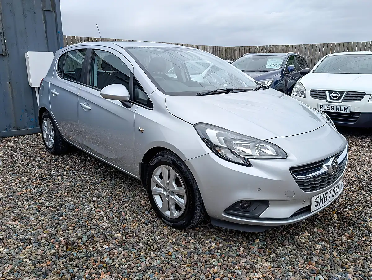 Used 2017 Vauxhall Corsa Design Silver - Interior and Exterior details 7