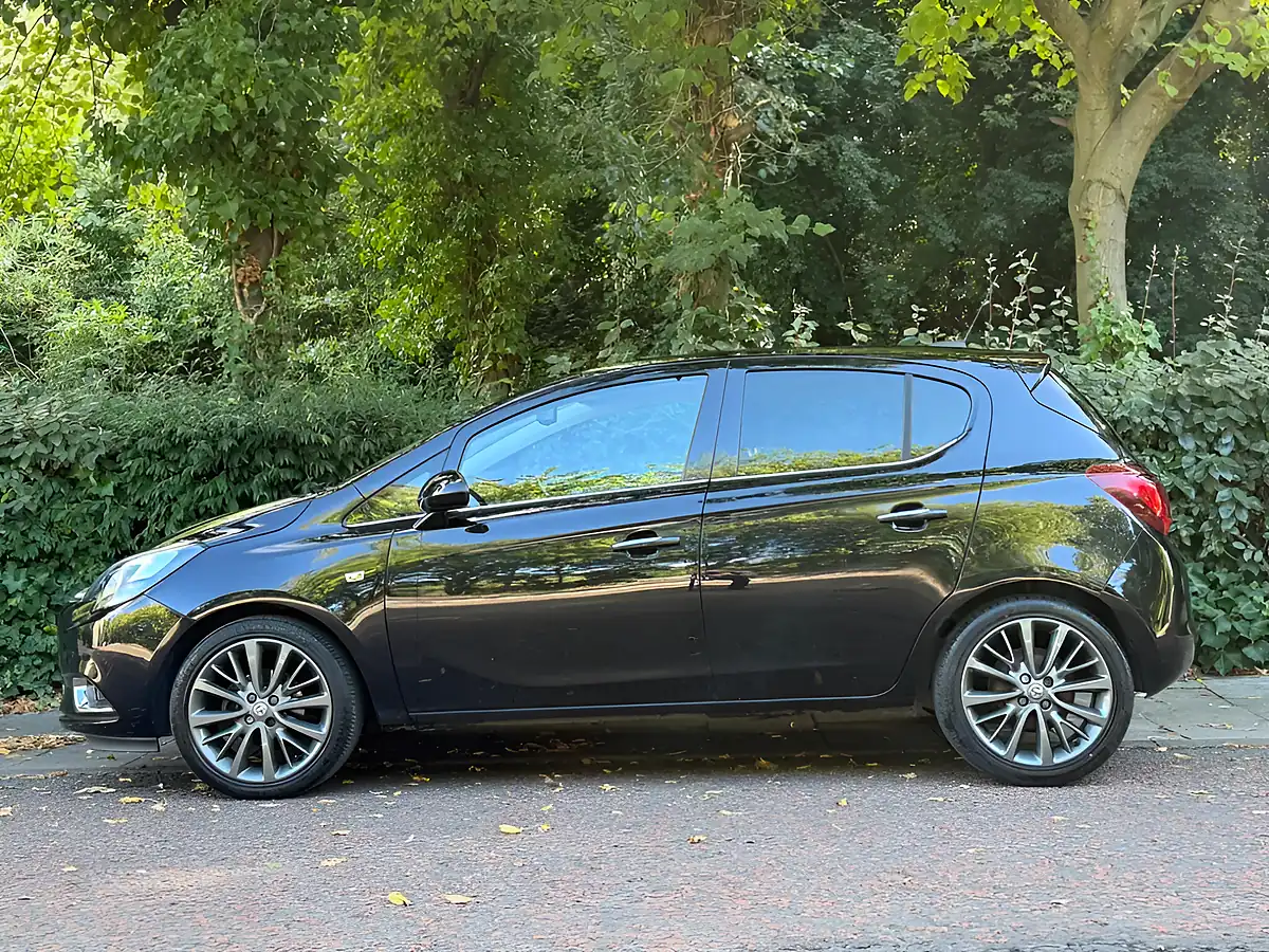 Used 2017 Vauxhall Corsa Diamond Black - Interior and Exterior details 11