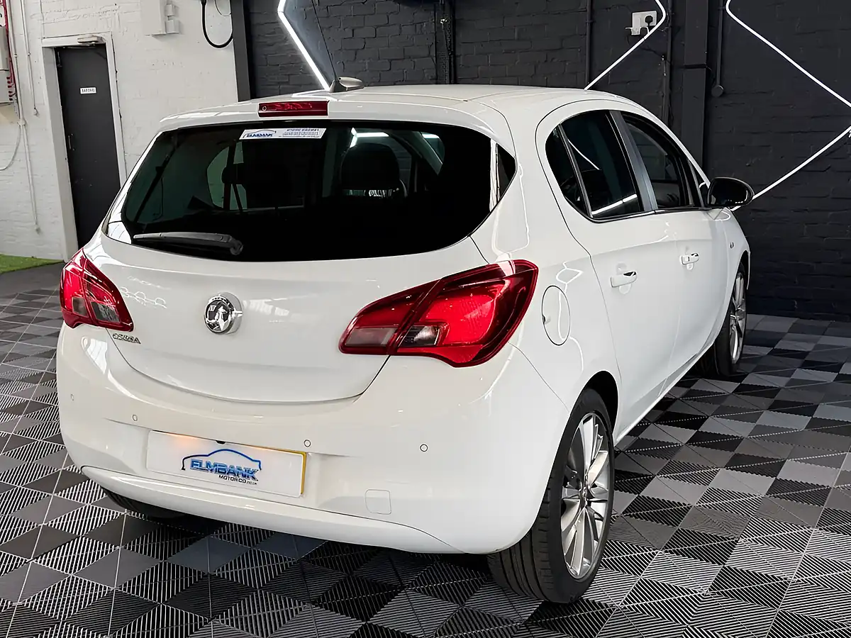 Used 2017 Vauxhall Corsa Elite Summit White - Interior and Exterior details 15