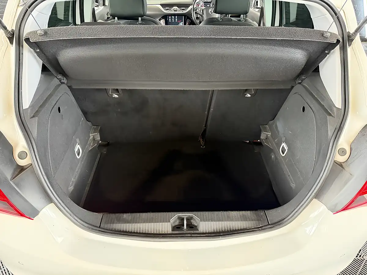 Used 2017 Vauxhall Corsa Elite Summit White - Interior and Exterior details 18