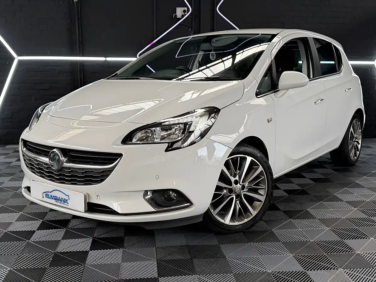 Used 2017 Vauxhall Corsa Elite Summit White - Interior and Exterior details 2