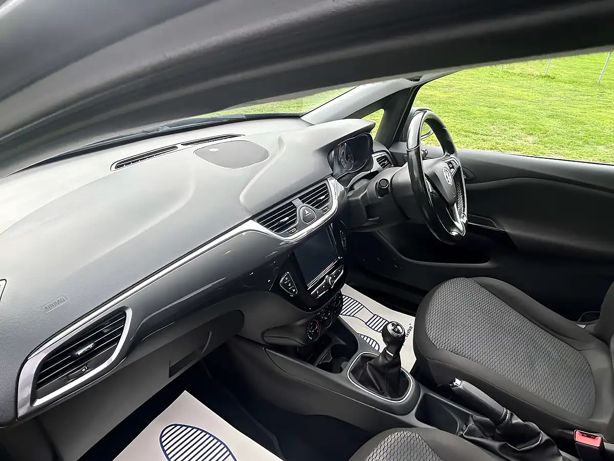 Used 2017 Vauxhall Corsa Energy Ac Black - Interior and Exterior details 19