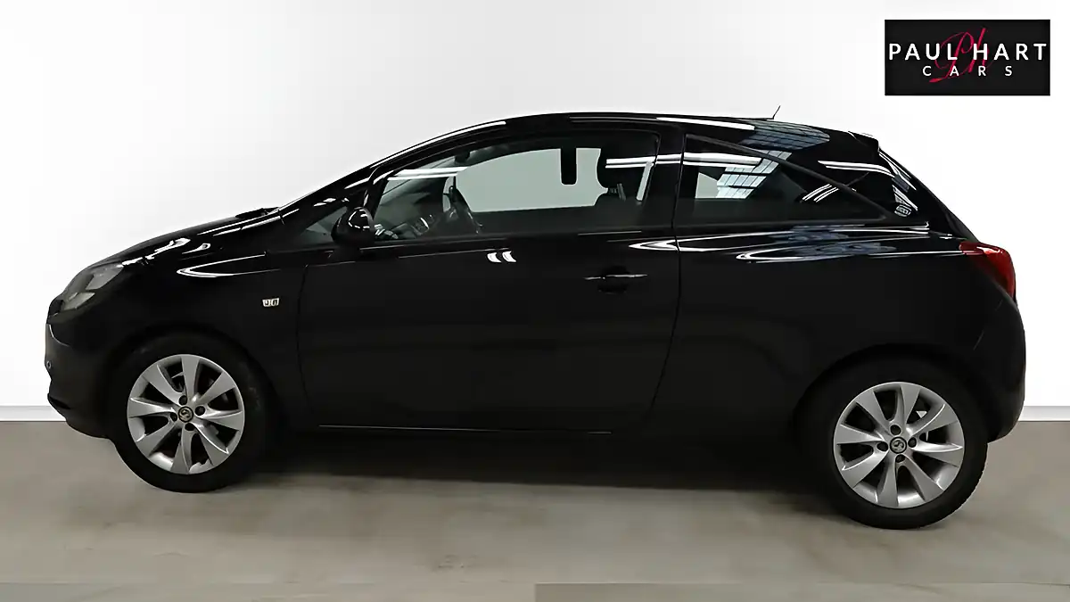 Used 2017 Vauxhall Corsa Energy Black - Interior and Exterior details 2